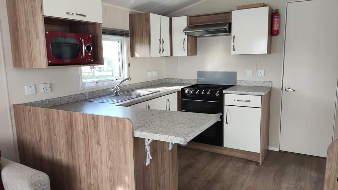 Villa 6 Berth On John Fowlers Berrow Exterior foto