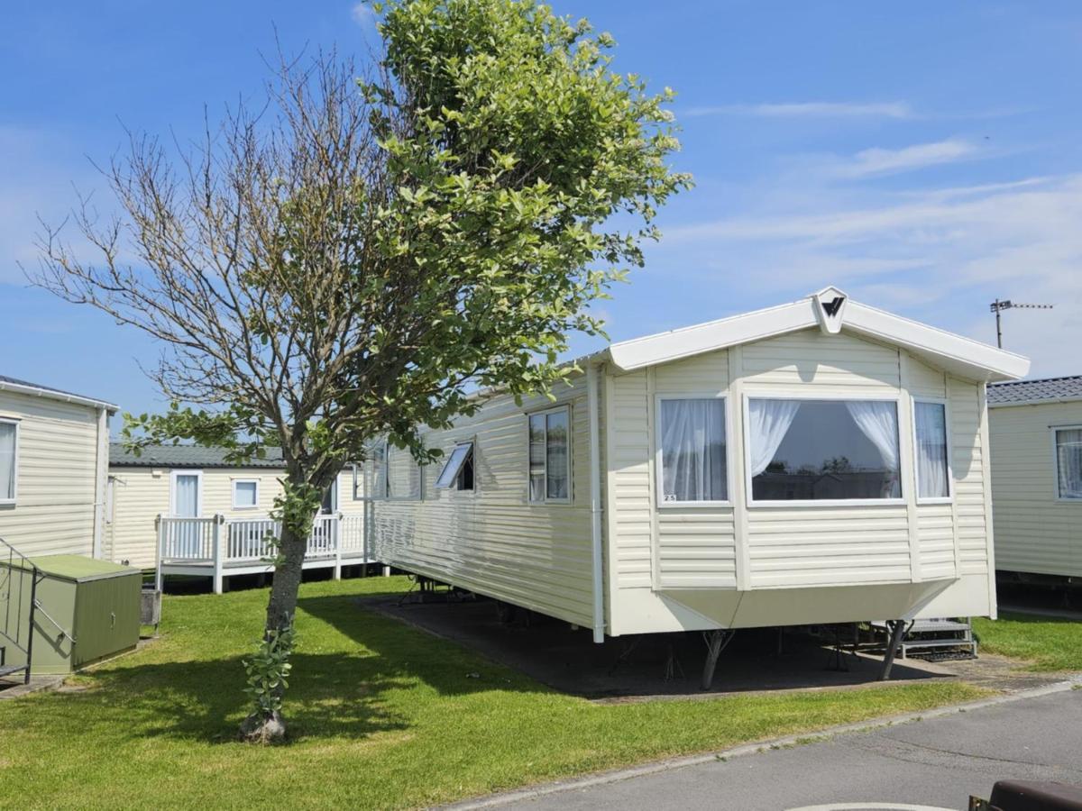 Villa 6 Berth On John Fowlers Berrow Exterior foto