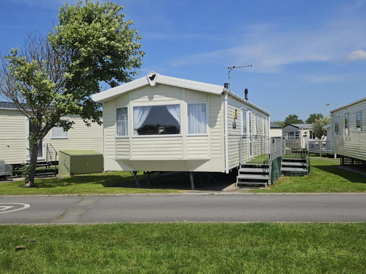 Villa 6 Berth On John Fowlers Berrow Exterior foto